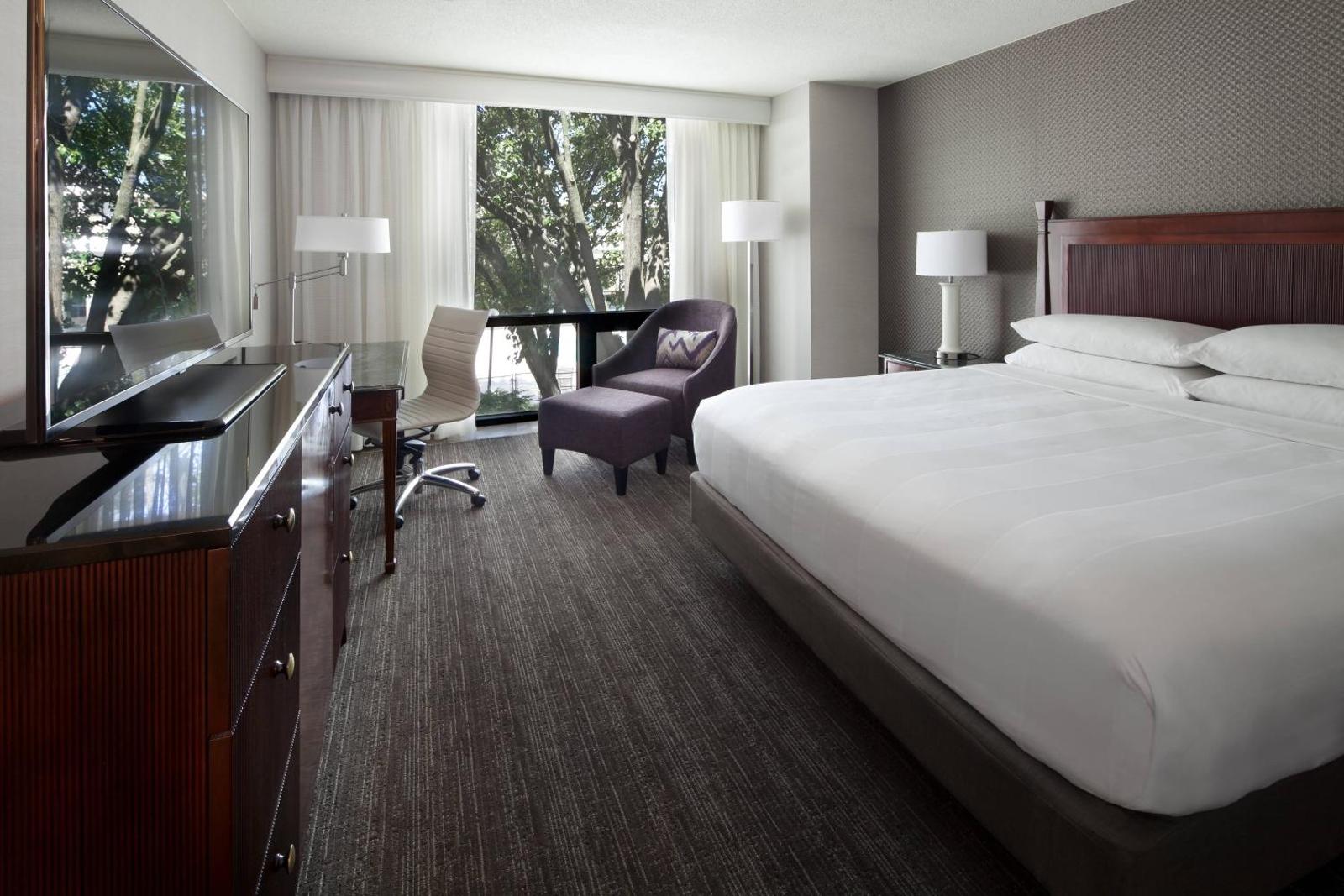 Washington Dulles Airport Marriott Main image 1