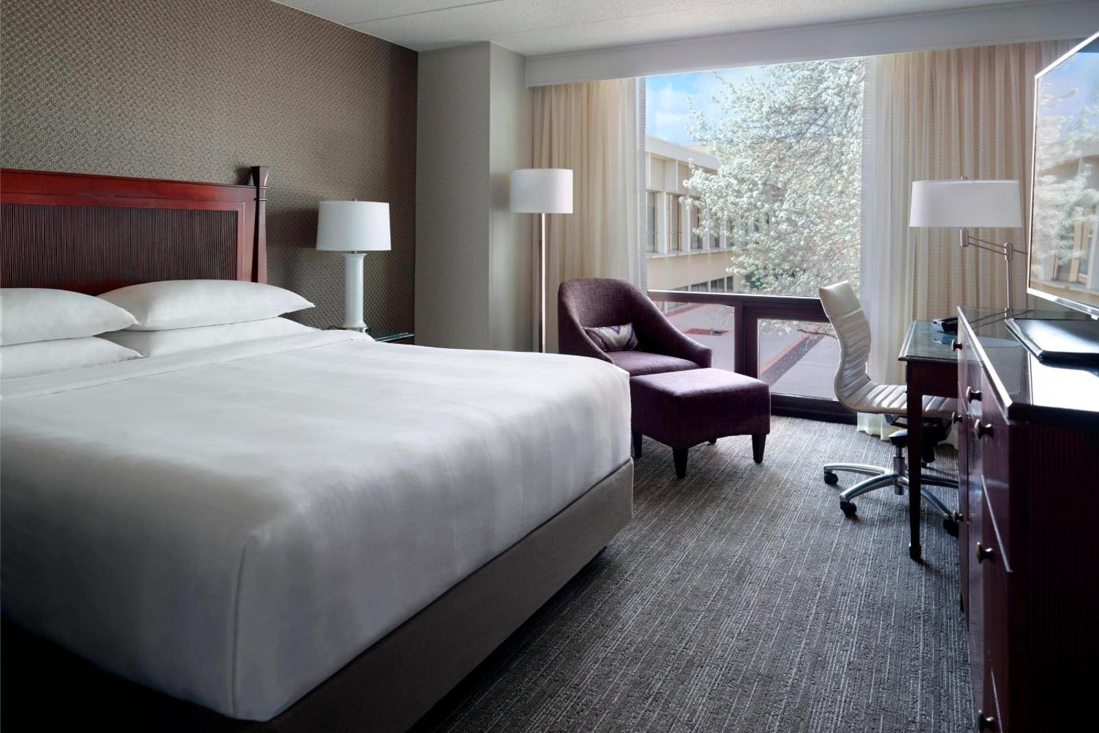 Washington Dulles Airport Marriott Main image 2
